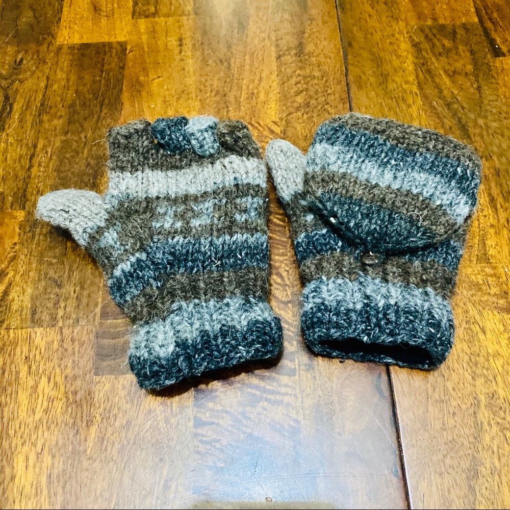 Adult One Size Wool Handmade Glove Mittens - Picture 6 of 8